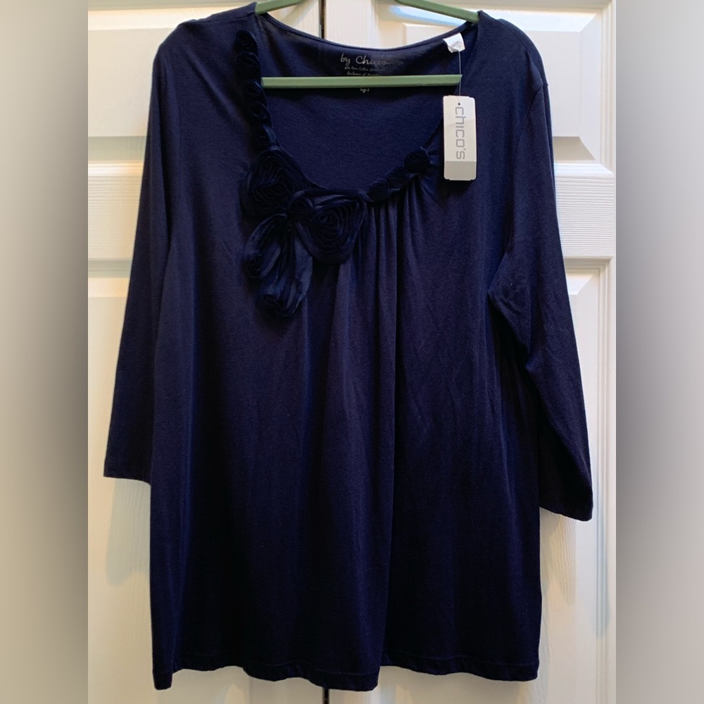 Chico's loose fit medium blue 3/4 sleeve tunic. Chico's size 3 ( XL) NWT